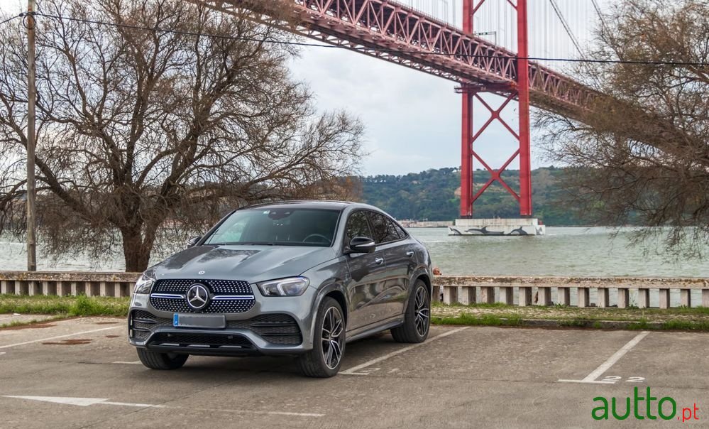 2022' Mercedes-Benz Classe Gle photo #6