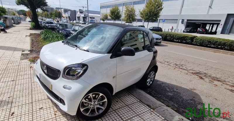 2017' Smart Fortwo photo #1