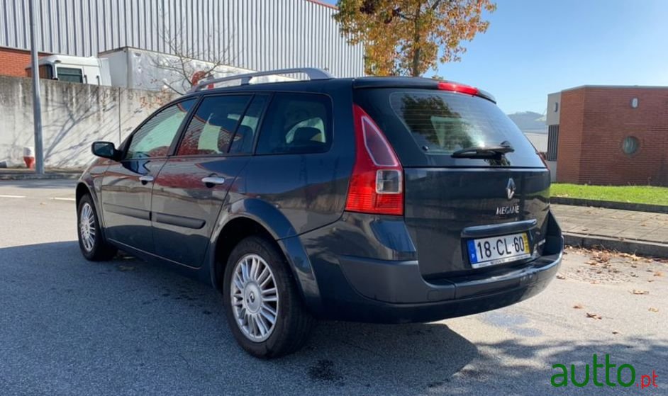 2006' Renault Megane Break photo #2