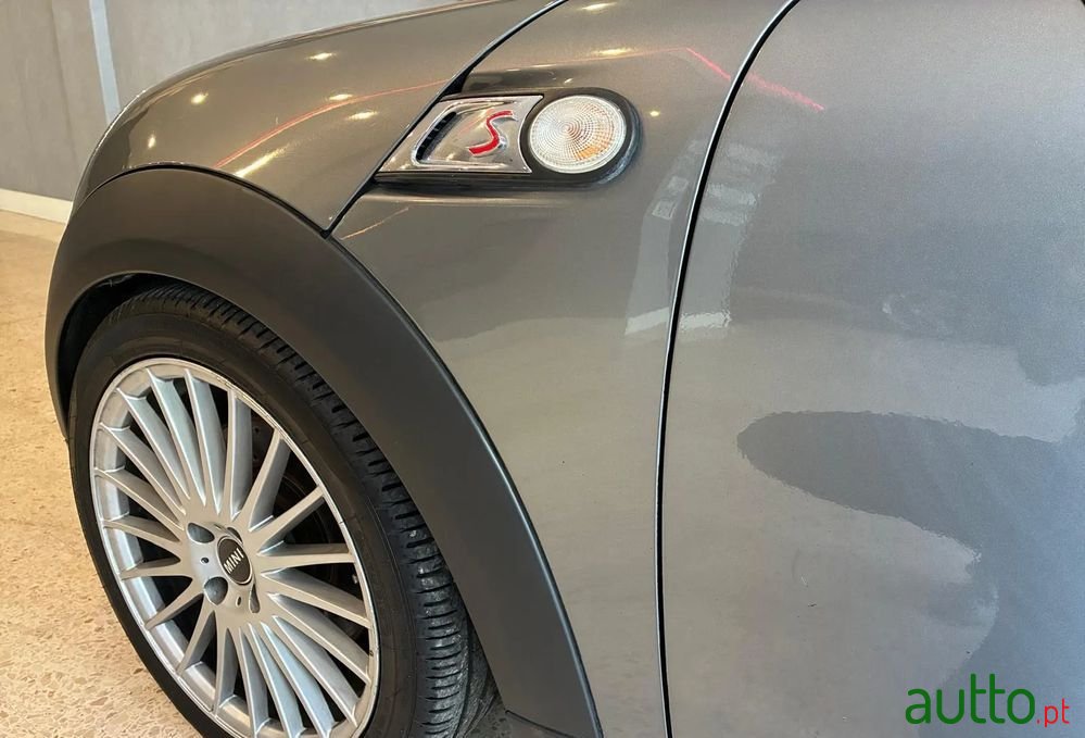 2009' MINI Cooper S 3 Portas photo #4