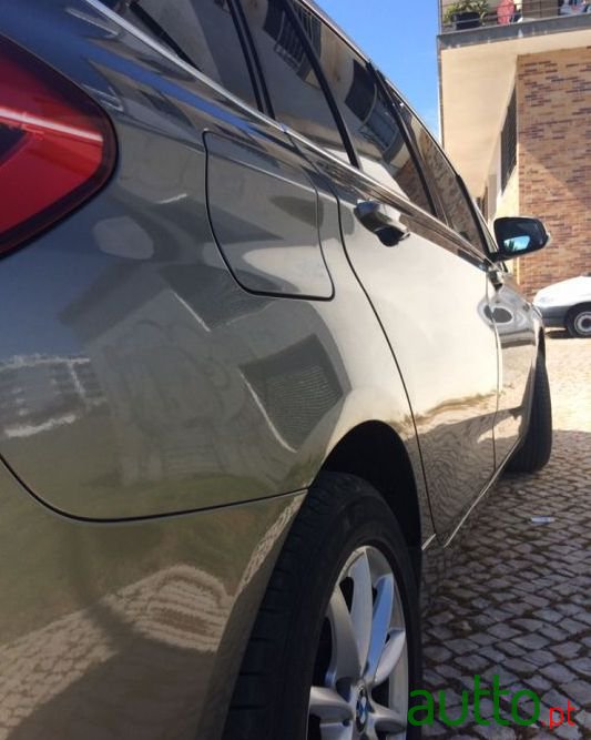 2015' BMW 216 Gran Tourer photo #1