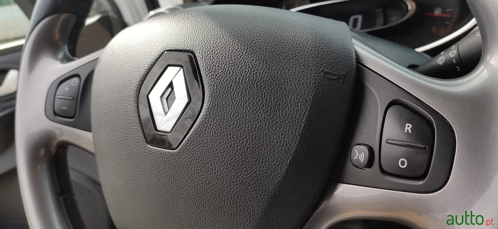 2016' Renault Clio photo #4