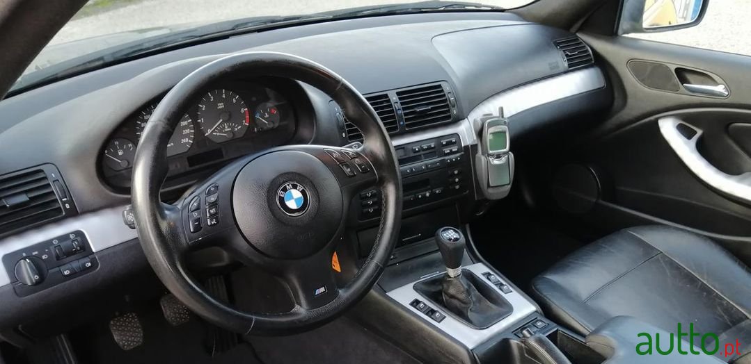 2002' BMW 320 photo #4