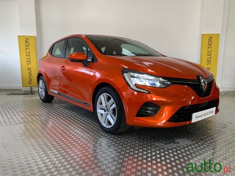 2019' Renault Clio photo #1