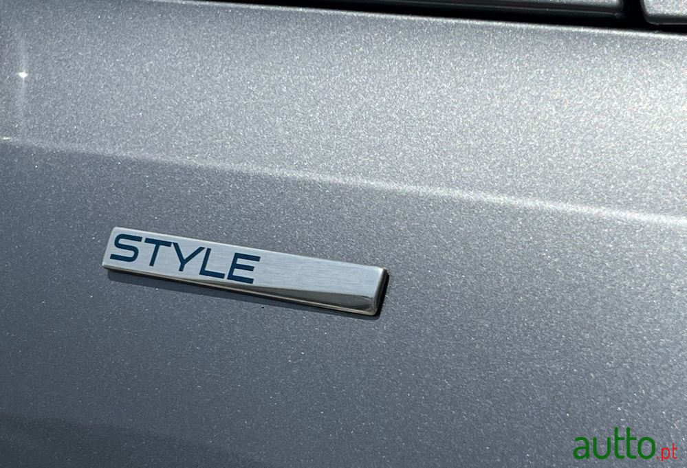 2018' Peugeot 308 photo #6