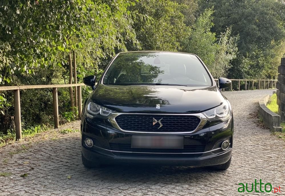 2018' DS Automobiles Ds4 photo #5