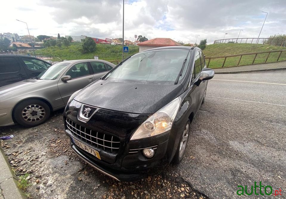 2010' Peugeot 3008 photo #1