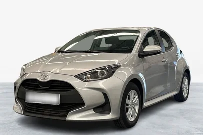 2022' Toyota Yaris