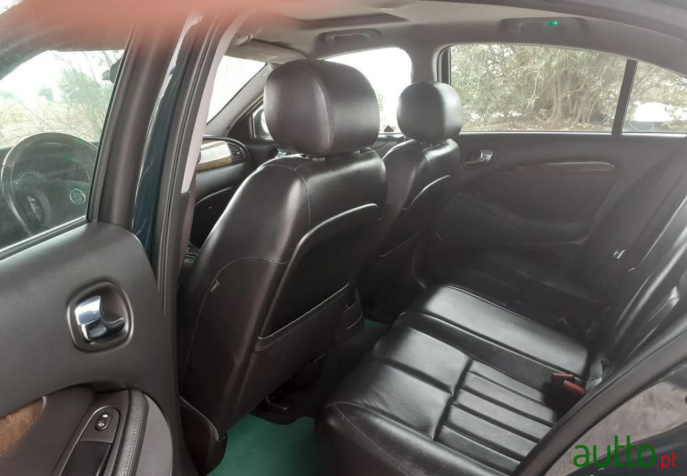 2003' Jaguar S-Type photo #6