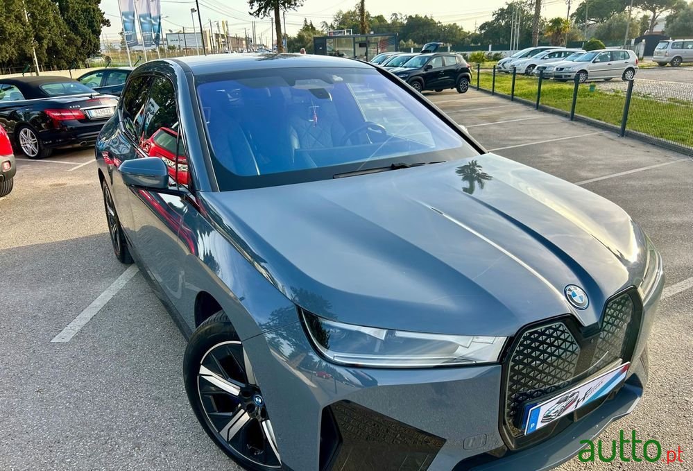 2022' BMW Série X Xdrive photo #2