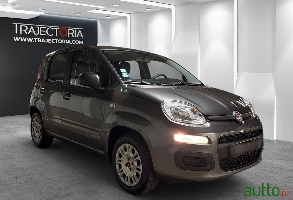 2018' Fiat Panda 1.2 S&S Pop photo #1