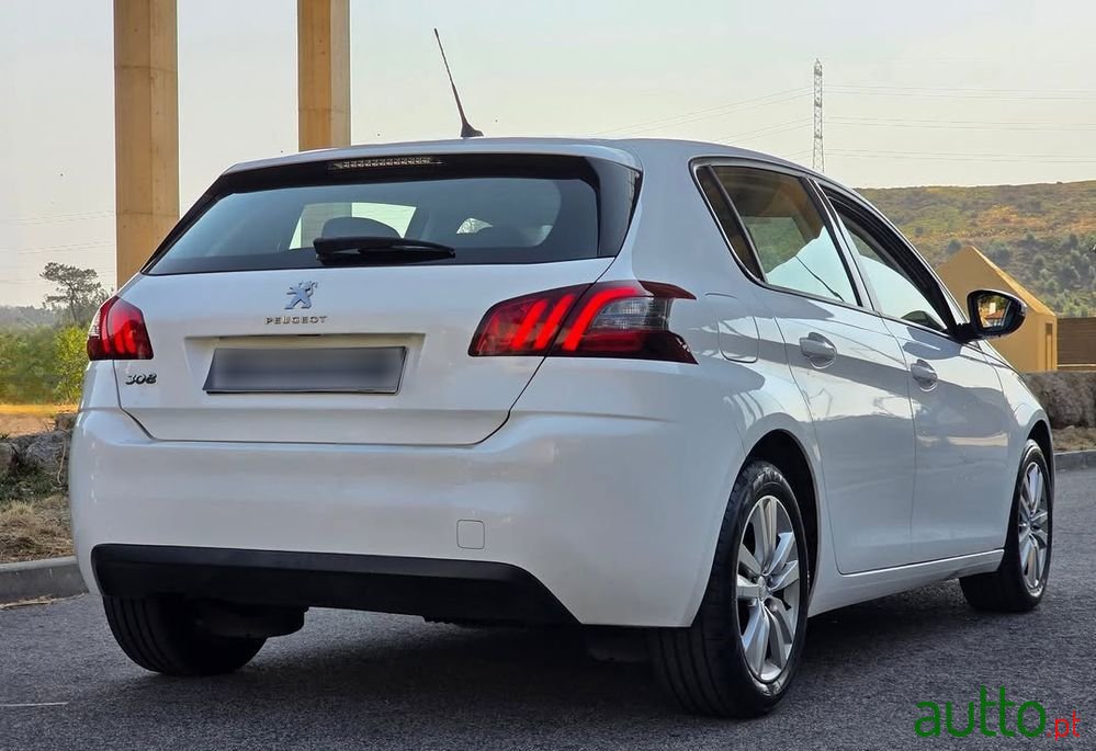 2019' Peugeot 308 photo #4