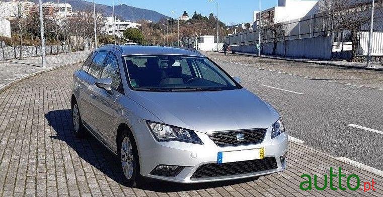 2014' SEAT Leon St photo #2