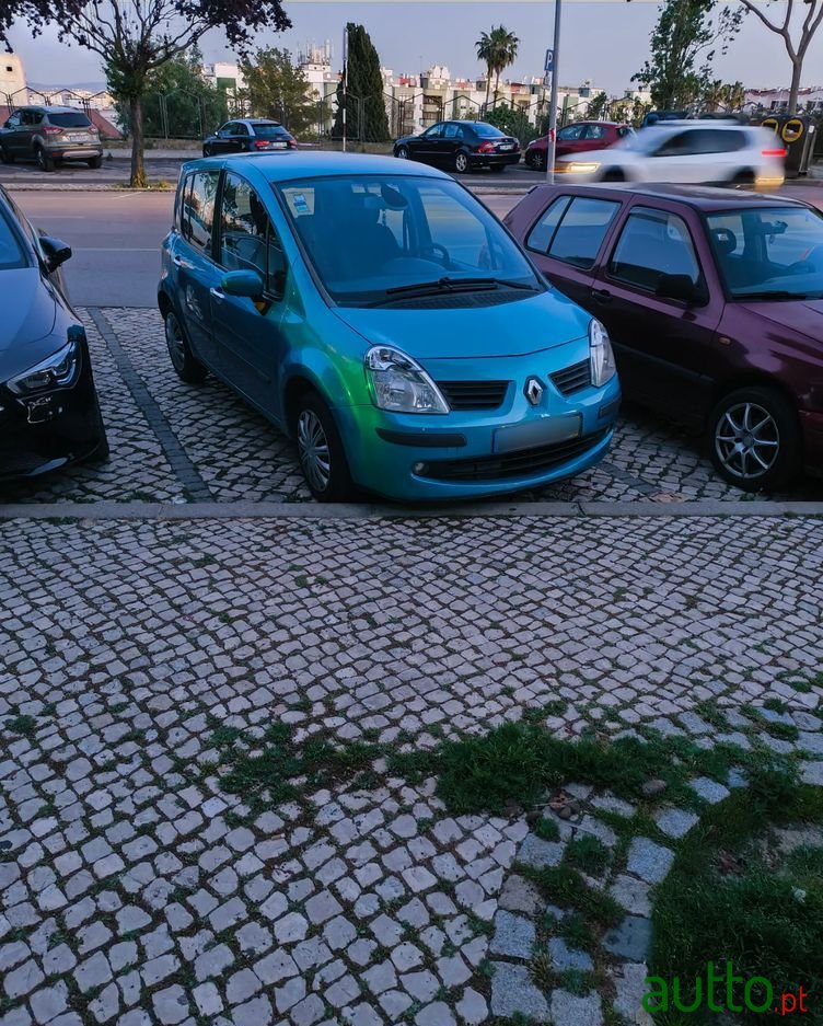 2004' Renault Modus photo #2
