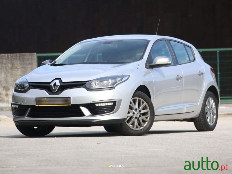 2014' Renault Megane photo #1