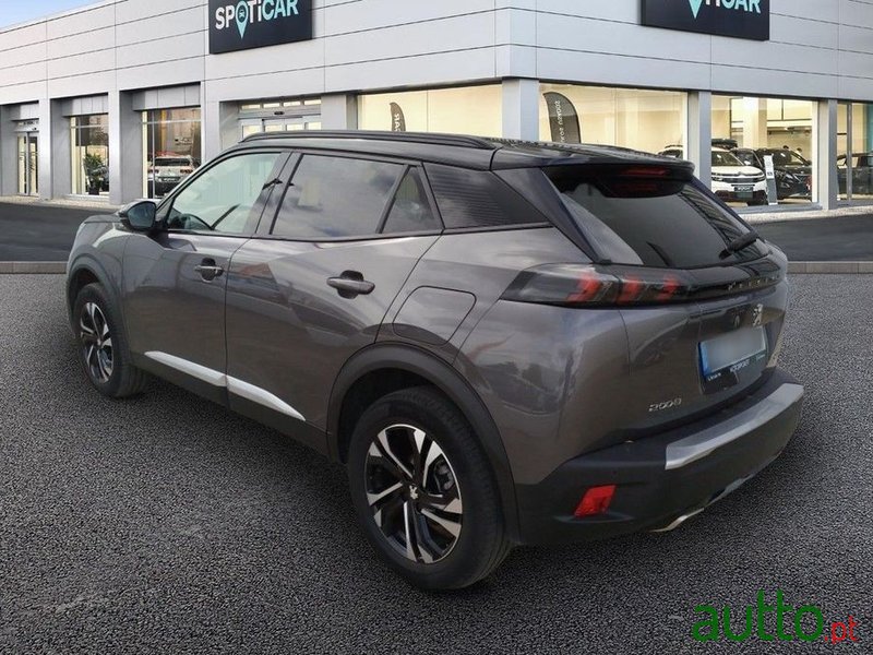 2020' Peugeot 2008 photo #5