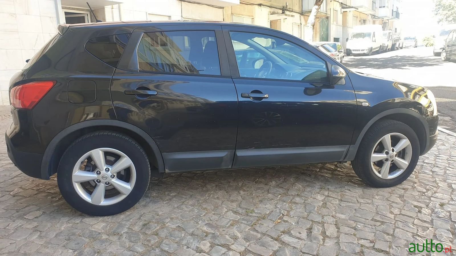 2009' Nissan Qashqai photo #1