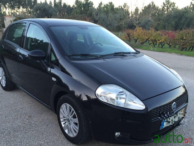 2006' Fiat Grande Punto 1.3 M-Jet Dynamic photo #2