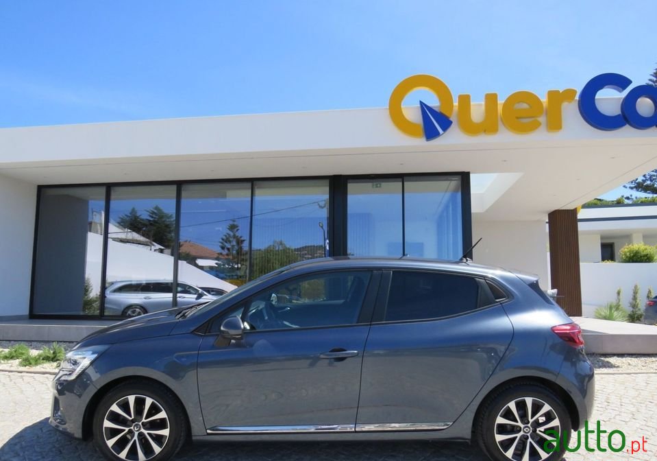 2020' Renault Clio photo #6