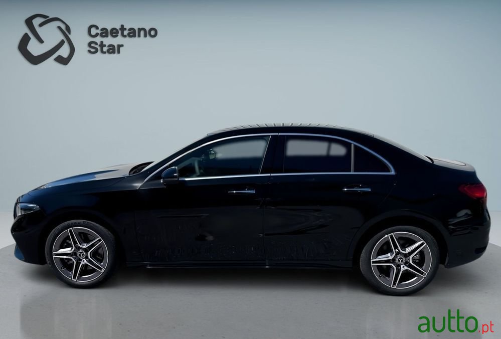 2023' Mercedes-Benz A 250 photo #3