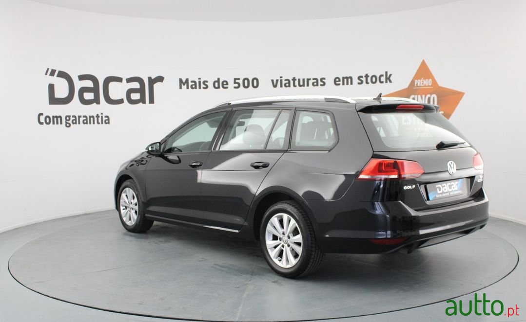 2016' Volkswagen Golf Variant photo #4