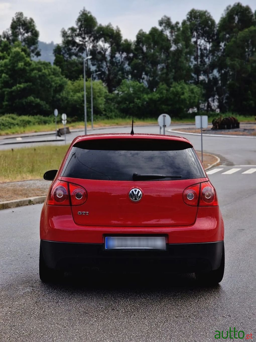 2006' Volkswagen Golf photo #3