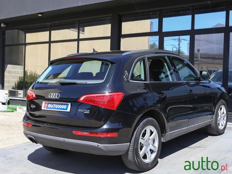 2008' Audi Q5 photo #6