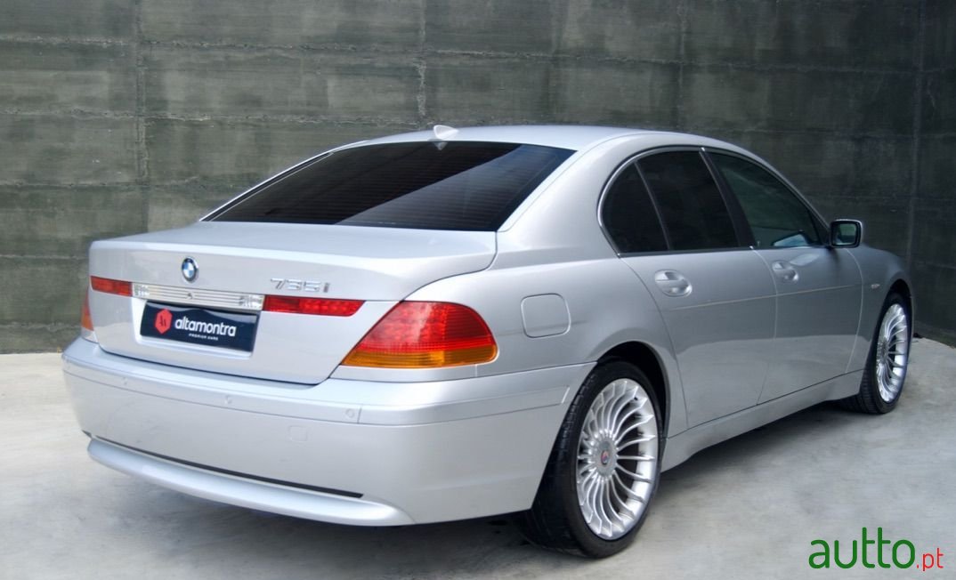 2001' BMW 735 photo #6