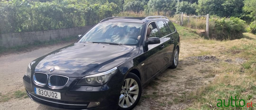 2008' BMW 520 photo #3