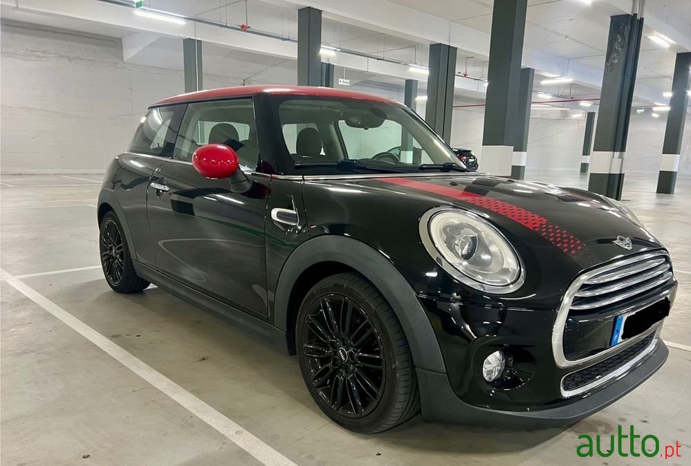 2015' MINI 3 Portas photo #3
