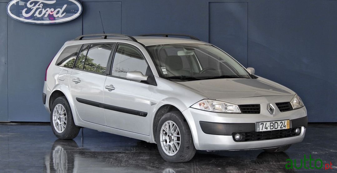 2006' Renault Megane Break photo #1