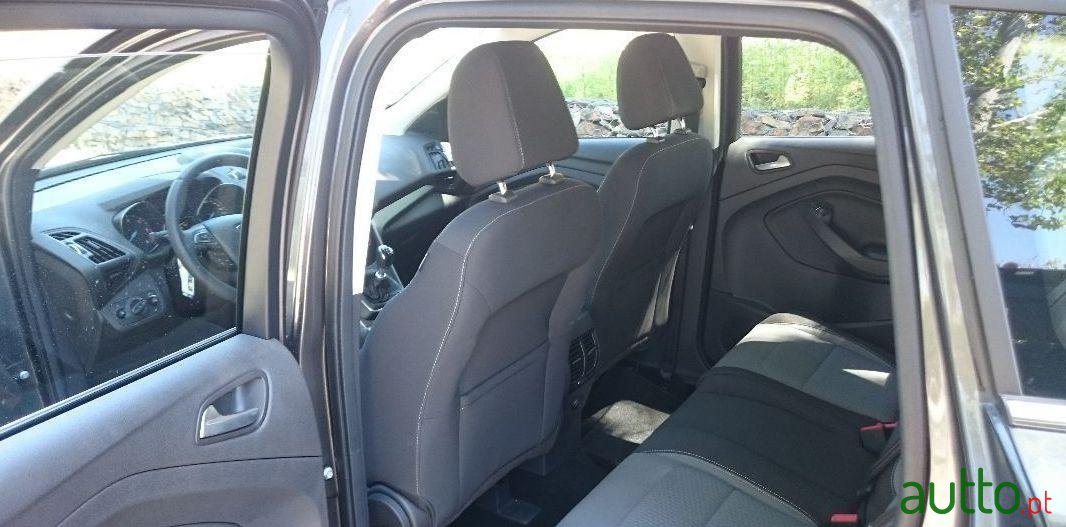 2017' Ford Kuga 1.5 Tdci Business photo #1