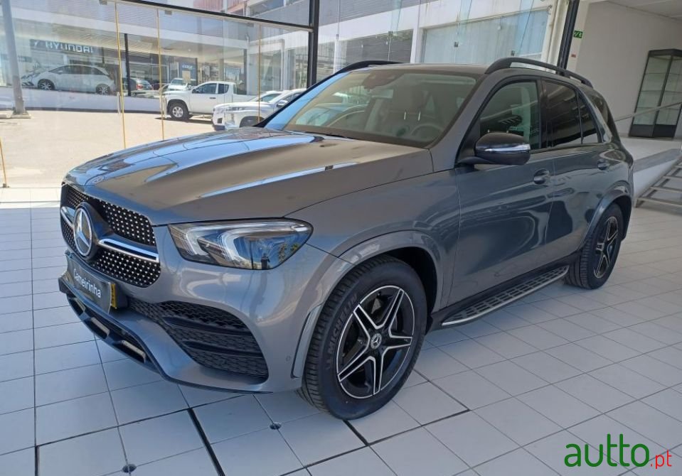 2019' Mercedes-Benz Gle-300 photo #5