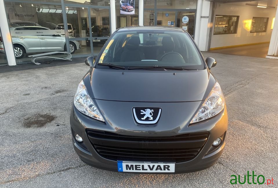 2011' Peugeot 207 photo #4