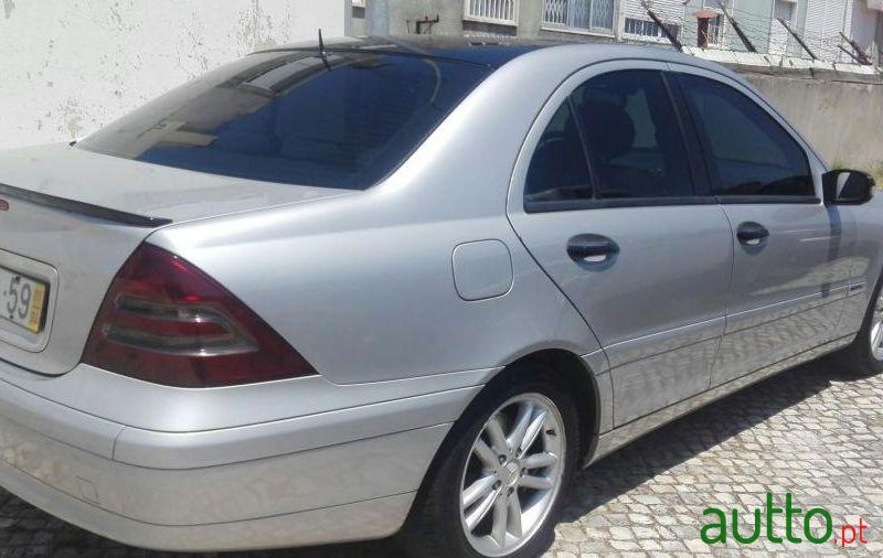 2001' Mercedes-Benz C-270 Classic photo #1