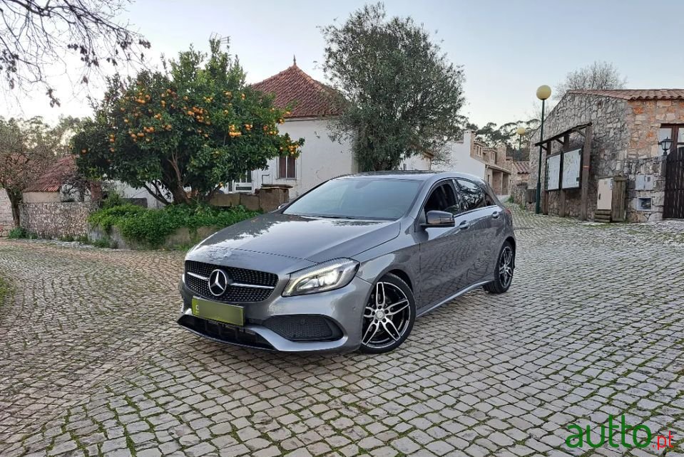 Ahorra Con El Mercedes Clase A 180 2017 De Segunda Mano. - o3358g8