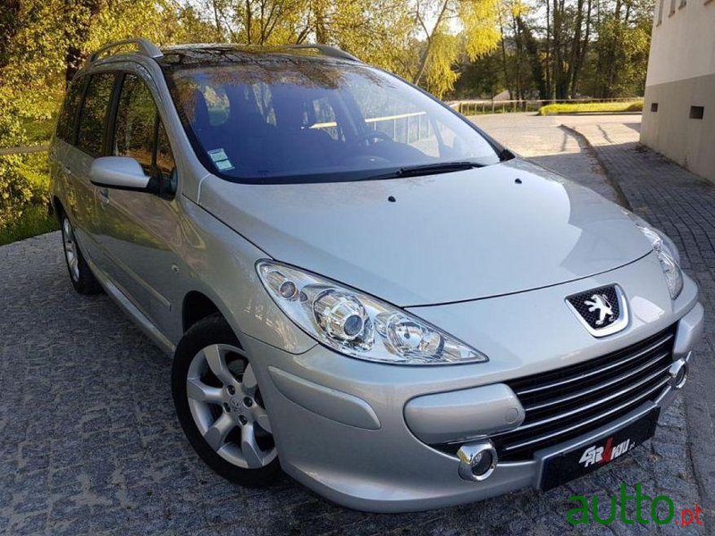 2007' Peugeot 307 Sw 1.6 Hdi Sport photo #2