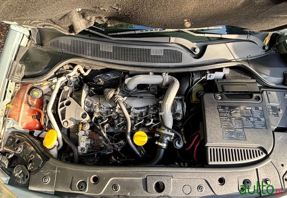 2004' Renault Megane Break photo #6