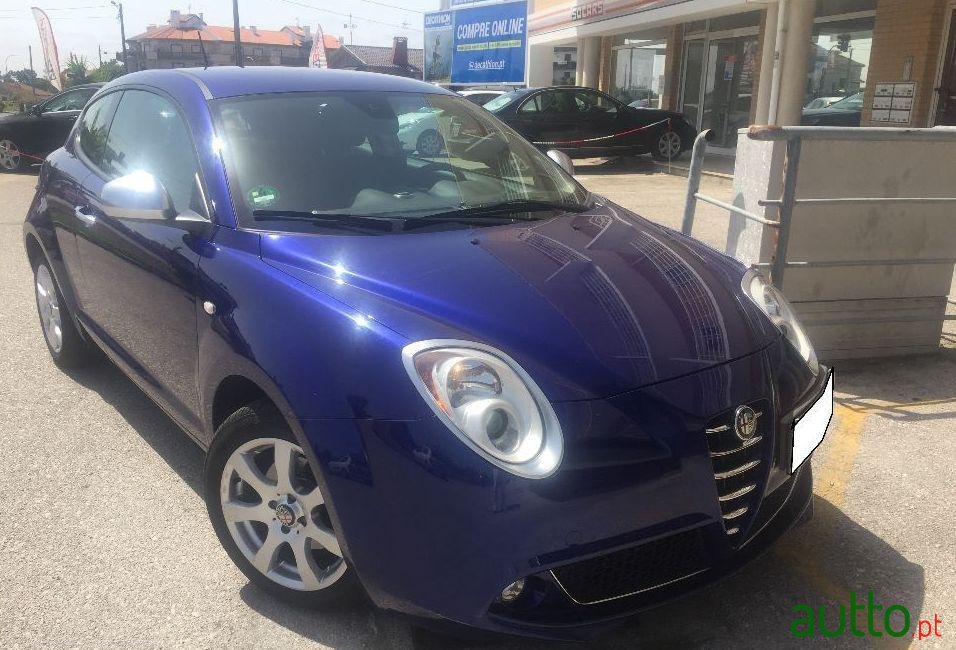2011' Alfa Romeo MiTo photo #1