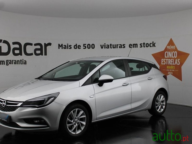 2019' Opel Astra 1.0 Edition S/S photo #3