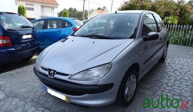 2000' Peugeot 206 1.1 Xt photo #3