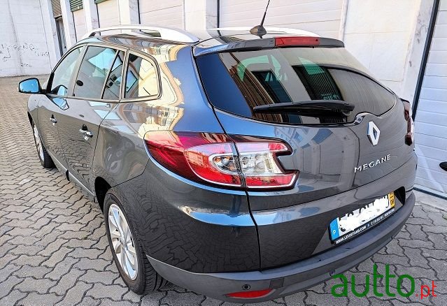 2015' Renault Megane Break photo #3