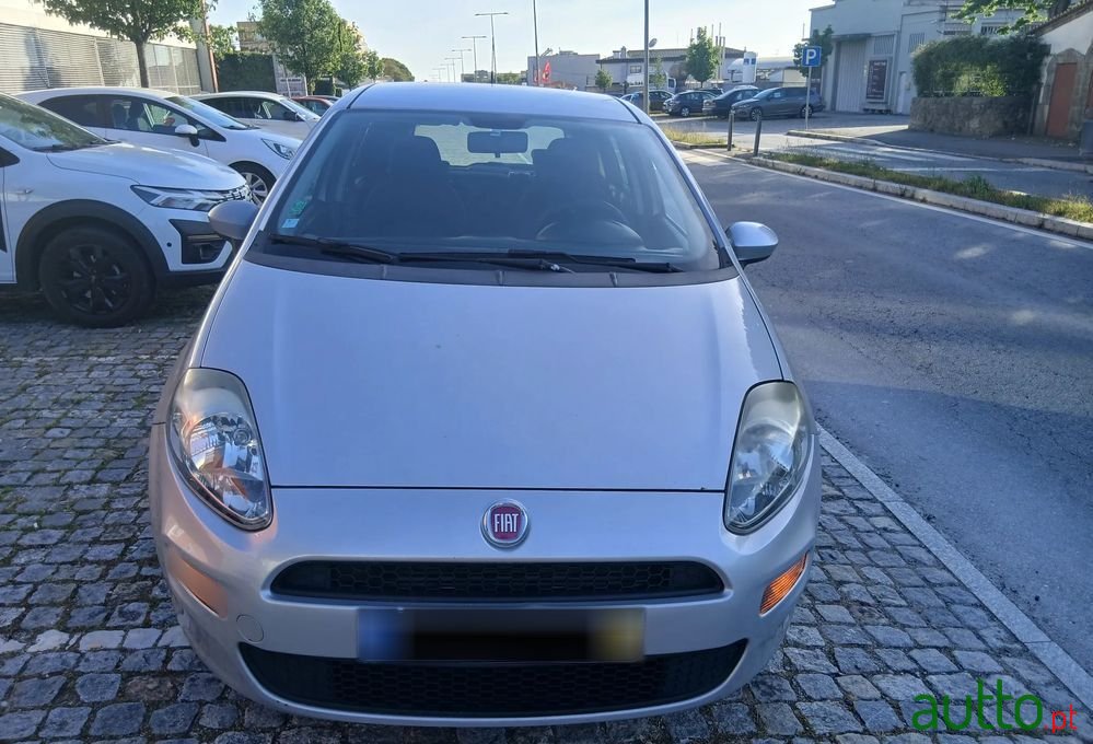2016' Fiat Grande Punto photo #3