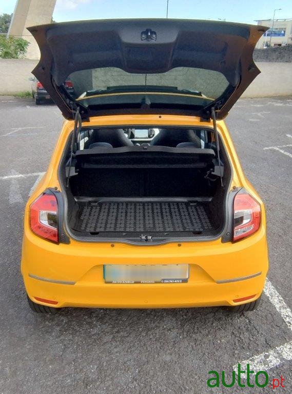 2021' Renault Twingo Serie INTENS photo #7