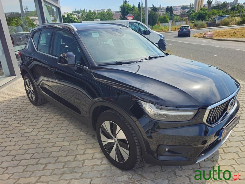 2021' Volvo Xc 40 photo #3