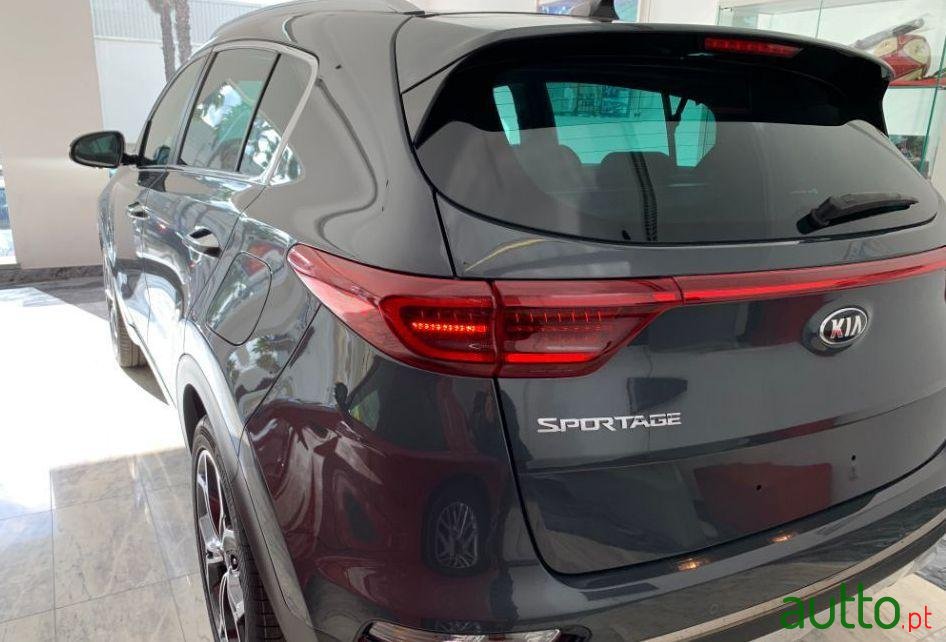 2019' Kia Sportage photo #2