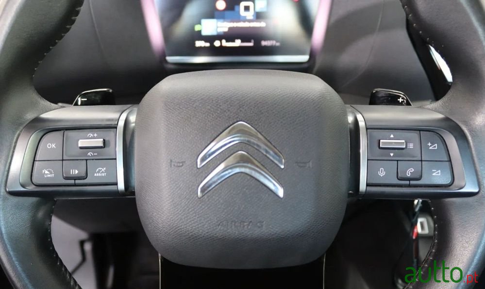2023' Citroen C4 X photo #6