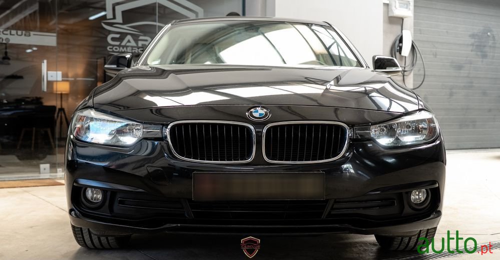 2017' BMW Série 3 D Aut. photo #3