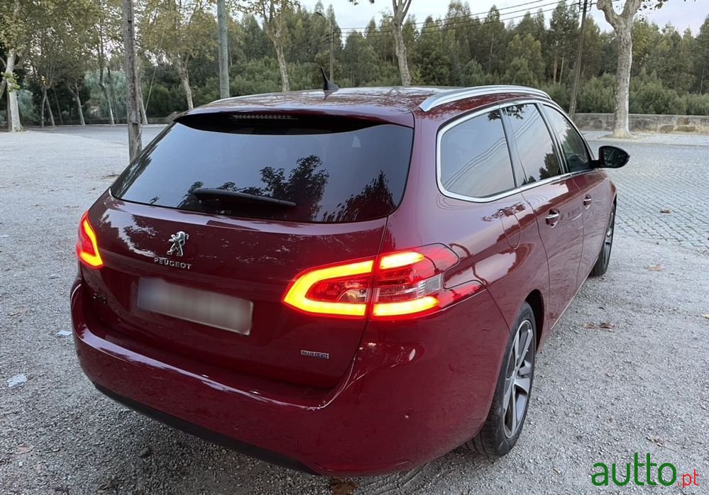 2014' Peugeot 308 Sw photo #3