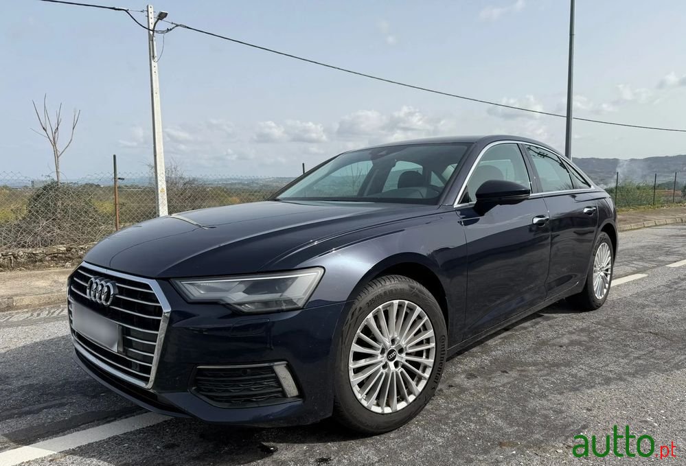 2021' Audi A6 40 Tdi Design S Tronic photo #2